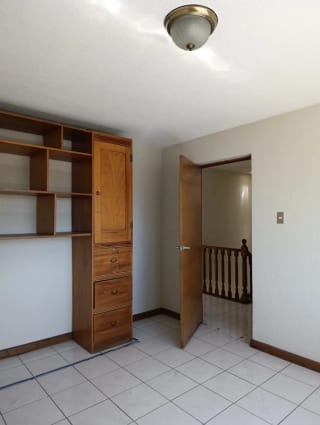 Se vende casa en San Remo, a la par de SanKris Mall, Ciudad San Cristóbal — Casa en Venta en Zona 8 Mixco, Guatemala, Ciudad — miniatura 15 de 17