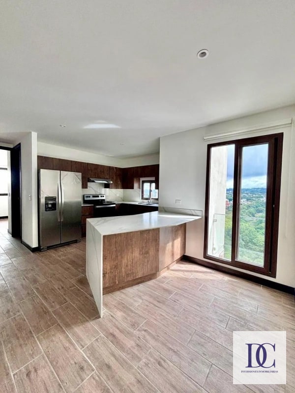 đ APARTAMENTO EN ALQUILER â MARQUĂS DE OAKLAND | ZONA 10, DIAGONAL 6 - 15