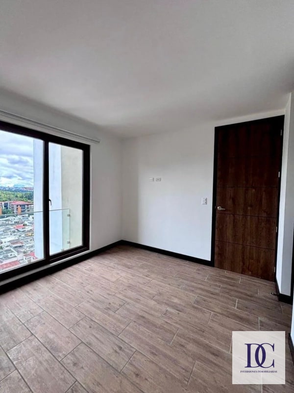 đ APARTAMENTO EN ALQUILER â MARQUĂS DE OAKLAND | ZONA 10, DIAGONAL 6 - 11