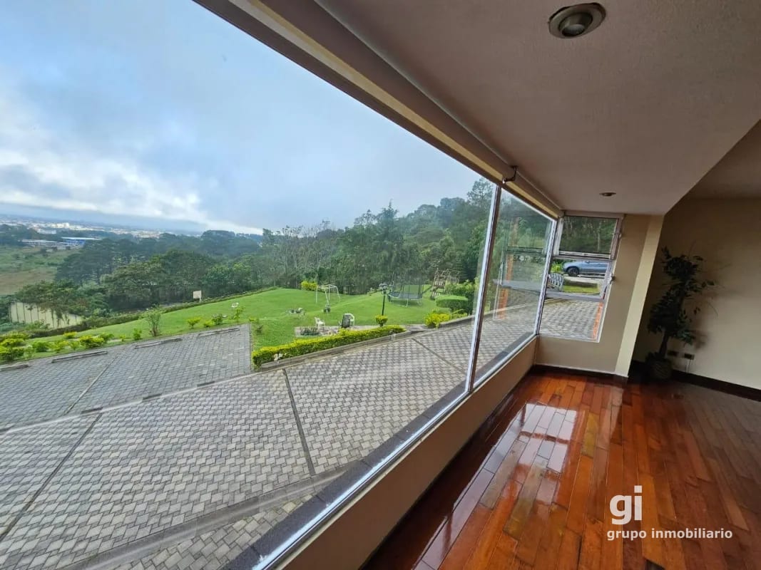 Hermosa casa en renta en lindo condominio z15 — Casa en Alquiler en Zona 15, Guatemala, Ciudad — foto 7 de 11