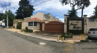 Ganga Casa en Venta en Villas de Santa Mónica Km 16.5 CAES Fraijanes – Amplia, con Jardín y Chimenea (Precio Rebajado) — Casa en Venta en km 16-20, Carretera a El Salvador, Guatemala, Ciudad — miniatura 1 de 8