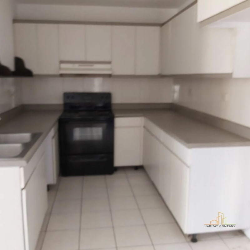 Apartamento en renta en zona 14, Cercano a Avenida Las Américas- 2 Dorm y 1 Parqueo - 3