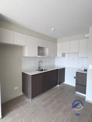 Apartamento en renta o venta en Andares Doce, Avenida Petapa, zona 12 — Apartamento en Alquiler en Andares Doce, Zona 12, Guatemala, Ciudad — miniatura 12 de 13