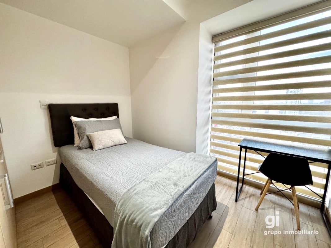 Apartamento de 3 dormitorios en venta zona 10 - 12