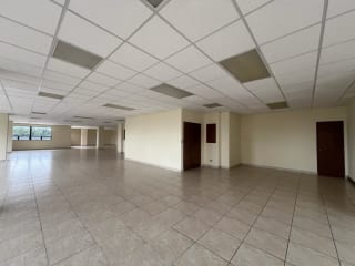 CONDESA II / OFICINA EN RENTA EN 13 — Oficina en Alquiler en Zona 13, Guatemala, Ciudad — miniatura 3 de 6