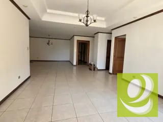 Apartamento en Venta en Castellar zona 10 cdad — Apartamento en Venta en Zona 10, Guatemala, Ciudad — miniatura 3 de 13