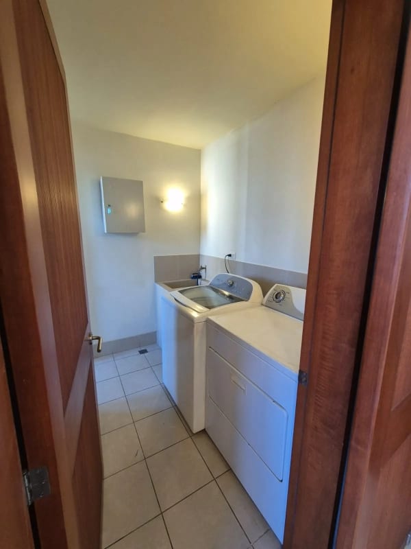 Apartamento en Renta - Casa Margarita - Zona 10 — Apartamento en Alquiler en Zona 10, Guatemala, Ciudad — foto 4 de 16