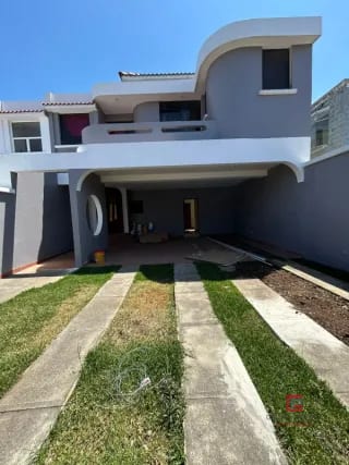 Casa en renta Los Diamante CAES km 16.5 — Casa en Alquiler en Los Diamantes, Carretera a El Salvador, Guatemala, Ciudad — miniatura 1 de 17