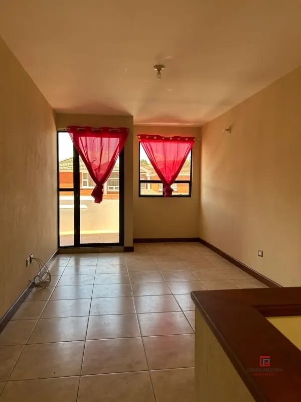 Casa en renta Los Diamante CAES km 16.5 — Casa en Alquiler en Los Diamantes, Carretera a El Salvador, Guatemala, Ciudad — foto 15 de 17