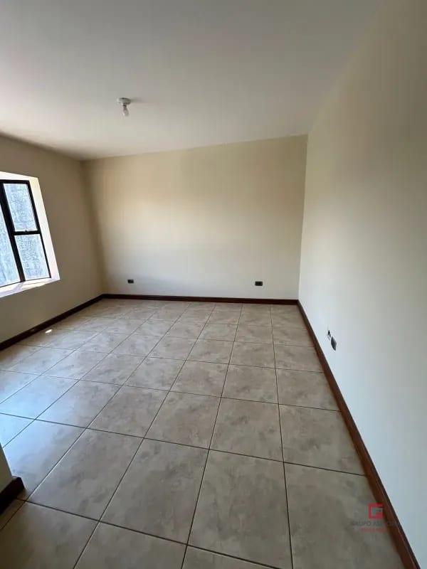 Casa en renta Los Diamante CAES km 16.5 — Casa en Alquiler en Los Diamantes, Carretera a El Salvador, Guatemala, Ciudad — foto 11 de 17