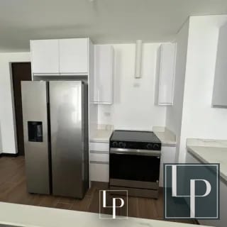 Amplio Apartamento en Venta en Lirios 3 de Cayalá (Doble terraza) — Apartamento en Venta en Ciudad Cayalá, Zona 16, Guatemala, Ciudad — miniatura 1 de 5