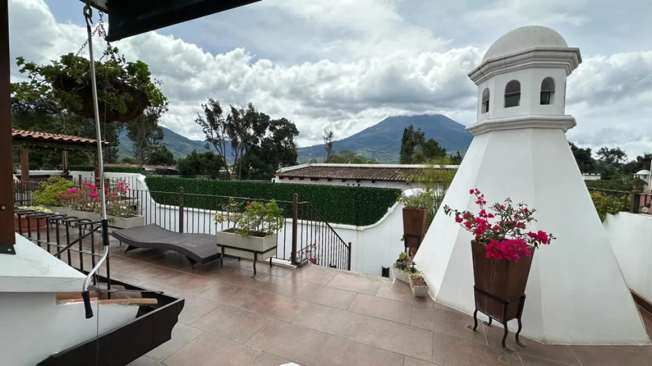 CASA DE LUJO EN VENTA EN PLAZUELA DEL CONQUISTADOR — Casa en Venta en Antigua, Sacatepéquez — foto 5 de 5