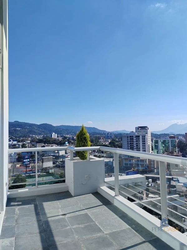 Apartamento en renta ATRIUM zona 10 - 2