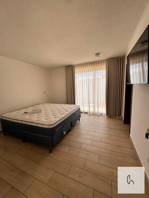 CASA EN VENTA EN ZONA 16 - 3