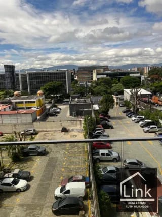 RENTA DE OFICINA ZONA 9 HUB — Oficina en Alquiler en HUB Reforma, Zona 9, Guatemala, Ciudad — miniatura 3 de 7
