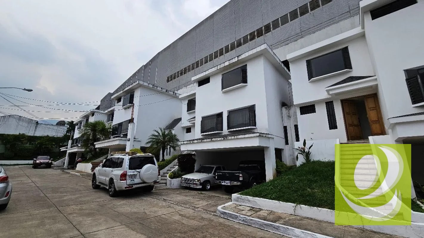 VENDO CASA EN SAN CRISTOBAL CONDOMINIO SAN REMO - 10