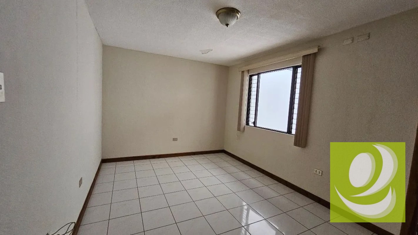 VENDO CASA EN SAN CRISTOBAL CONDOMINIO SAN REMO - 4