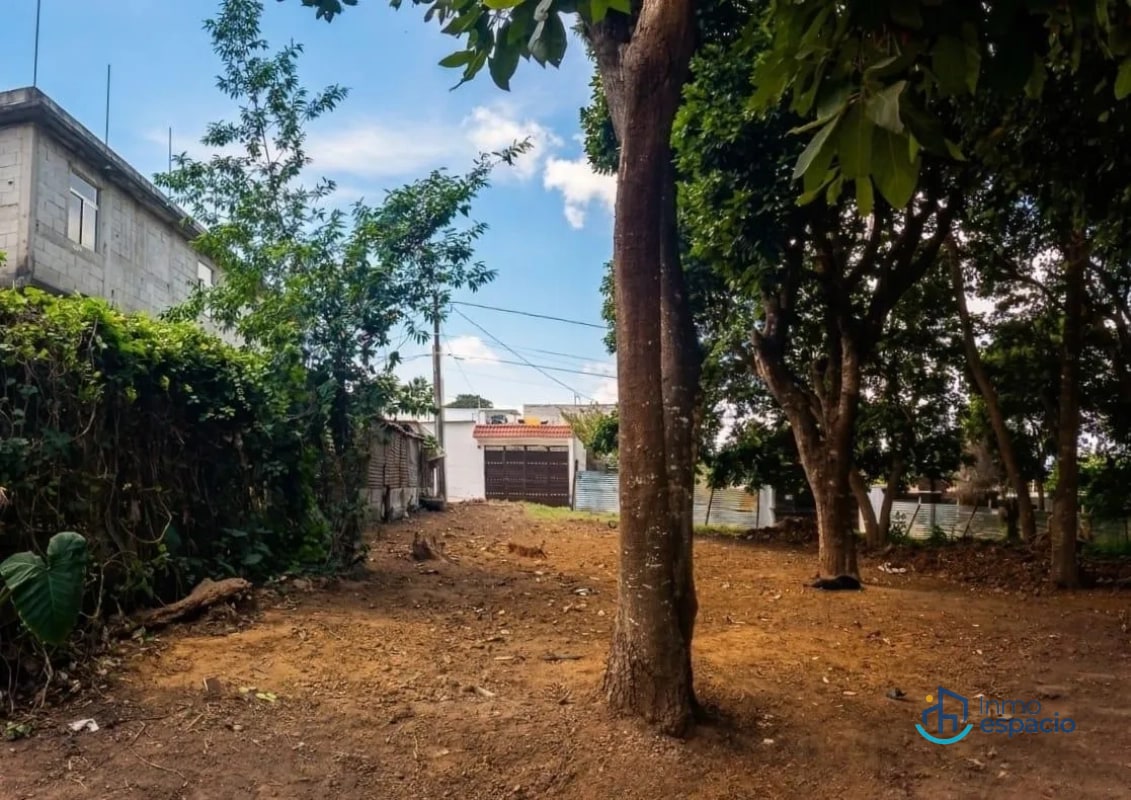Terreno en venta en San Lucas Sacatepéquez - 10