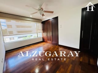 APTO. AMPLIO C/ BALCÓN, Z.10 3 HAB. / EDIFICIO SANTA SOFIA — Apartamento en Alquiler en Zona 10, Guatemala, Ciudad — miniatura 8 de 15