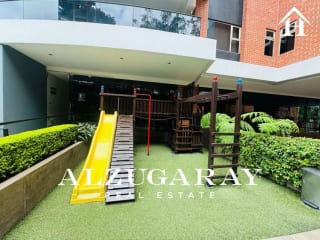 APTO. AMPLIO C/ BALCÓN, Z.10 3 HAB. / EDIFICIO SANTA SOFIA — Apartamento en Alquiler en Zona 10, Guatemala, Ciudad — miniatura 6 de 15
