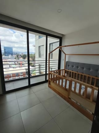 Centrico Apartamento en Venta/Renta Mira zona 10 — Apartamento en Venta en Mira, Zona 10, Guatemala, Ciudad — miniatura 8 de 13