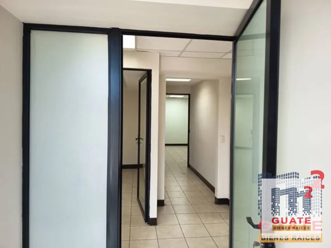 Oficina en Renta, Zona 09 - 10
