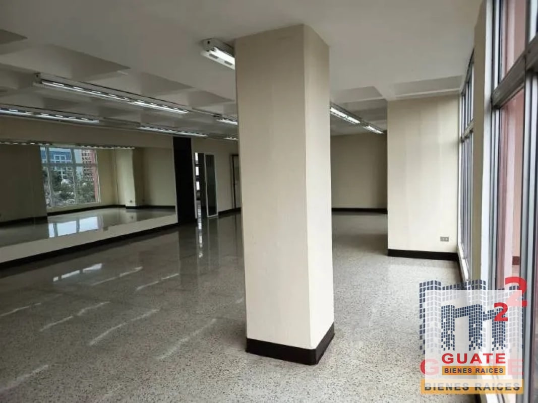 Oficina en Renta, Zona 09 - 8