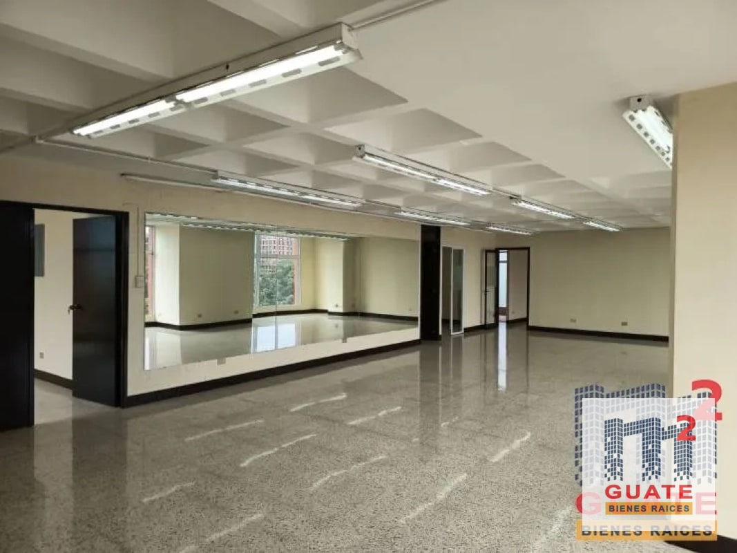 Oficina en Renta, Zona 09 - 7