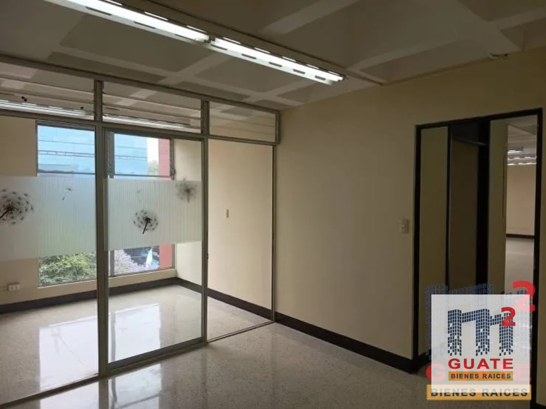 Oficina en Renta, Zona 09 - 4