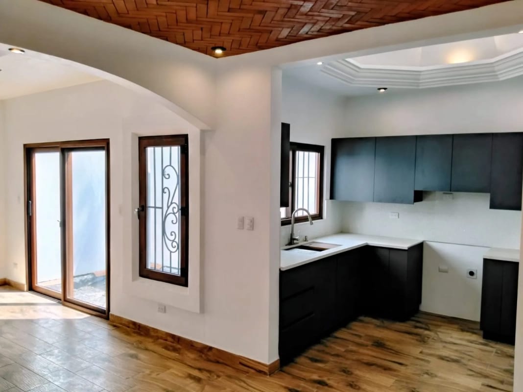 BONITA CASA EN VENTA EN ANTIGUA GARDENS — Casa en Venta en Antigua, Sacatepéquez — foto 3 de 6