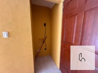 CASA EN RENTA EN CASA FLORENTINA Z.17  — Casa en Alquiler en Casa Florentina, Zona 17, Guatemala, Ciudad — miniatura 8 de 12