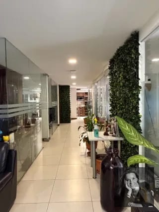 GEMINIS 10 - OFICINA EN RENTA – ZONA 10 (FRENTE A AVIA) — Oficina en Alquiler en Géminis 10, Zona 10, Guatemala, Ciudad — miniatura 5 de 16
