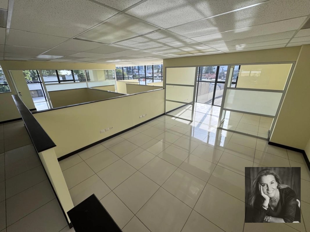 EDIFICIO EN RENTA, ZONA 10 - 6
