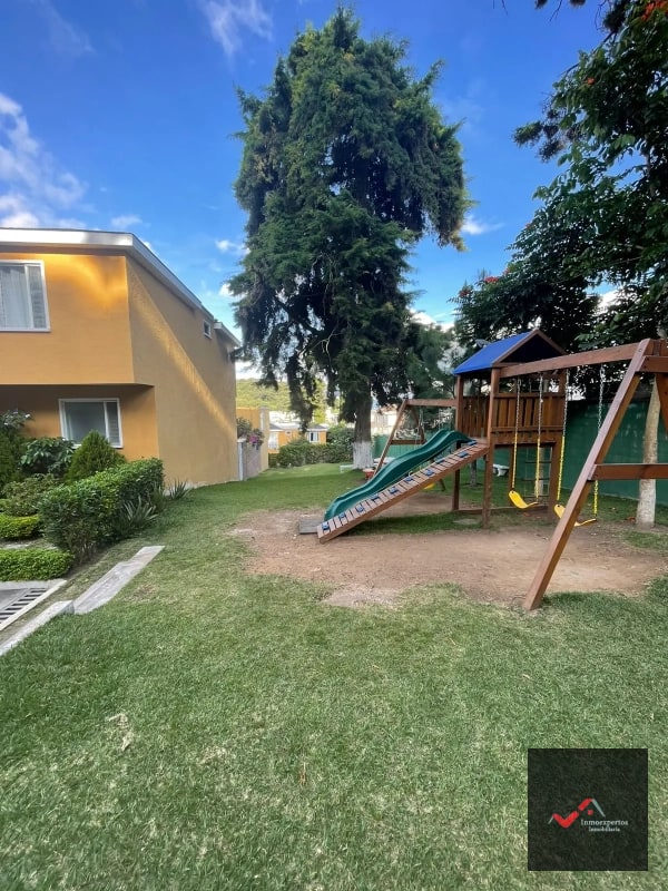 CASA EN VENTA EN CONDOMINIO SAN MARINO, ZONA 8 DE MIXCO - 9