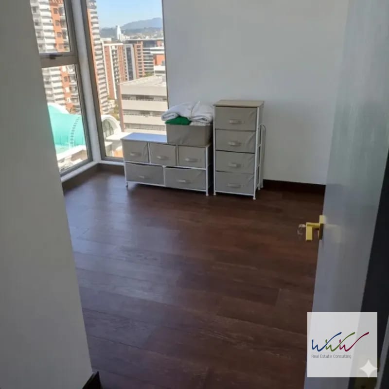 Rento apartamento en edificio Atarah, zona 10 — Apartamento en Alquiler en Atarah, Zona 10, Guatemala, Ciudad — foto 9 de 10