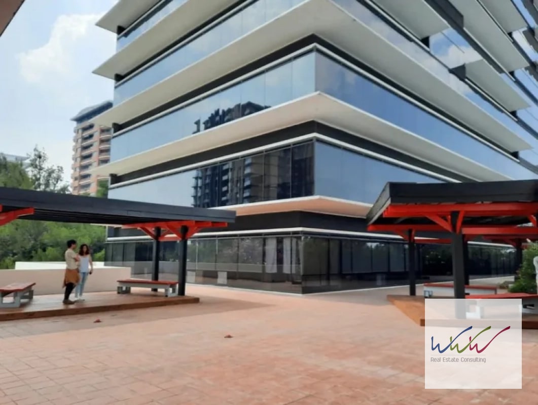Rento Oficina de 200m2 en Design Center, Zona 10 - 3