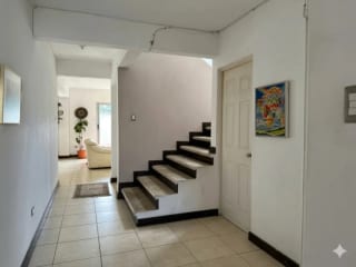 Casa en venta/renta en residenciales San Antonio, Km. 16.5 CAES — Casa en Venta en San Antonio, Carretera a El Salvador, Guatemala, Ciudad — miniatura 3 de 6