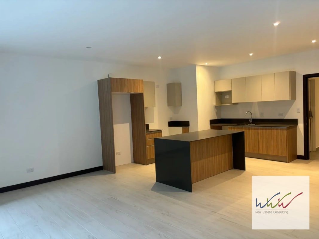 Vendo apartamento en edificio Spazio, zona 15 - 7