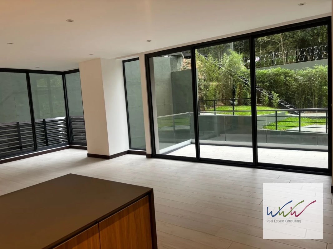 Vendo apartamento en edificio Spazio, zona 15 - 6