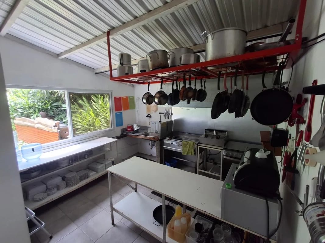 Restaurante en renta Santa Elena Barilla — Casa en Alquiler en Villa Canales, Guatemala, Ciudad — foto 10 de 11