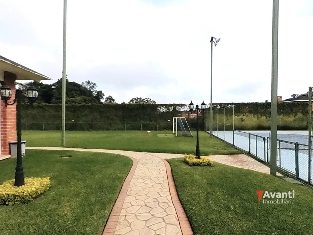 VENTA CASA CARRETERA A EL SALVADOR, COLINAS DE CASTEL - 2