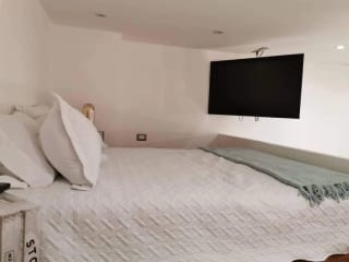 Apartamento tipo loft amueblado en Vista Hermosa III, Zona 15 — Apartamento en Alquiler en Zona 15, Guatemala, Ciudad — miniatura 2 de 4