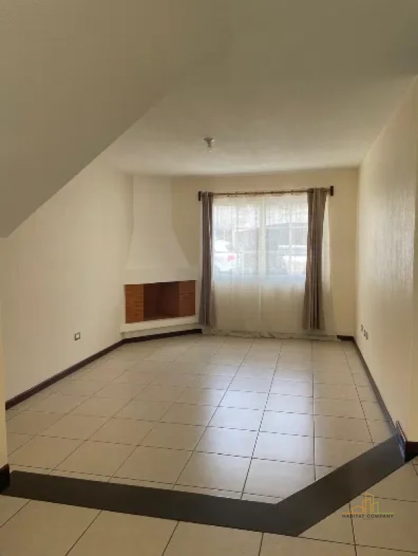 Ganga Casa en Venta Km 16.5 Carretera a El Salvador | Santa Mónica | Jardín + Estudio | Q1,555,000 - 9