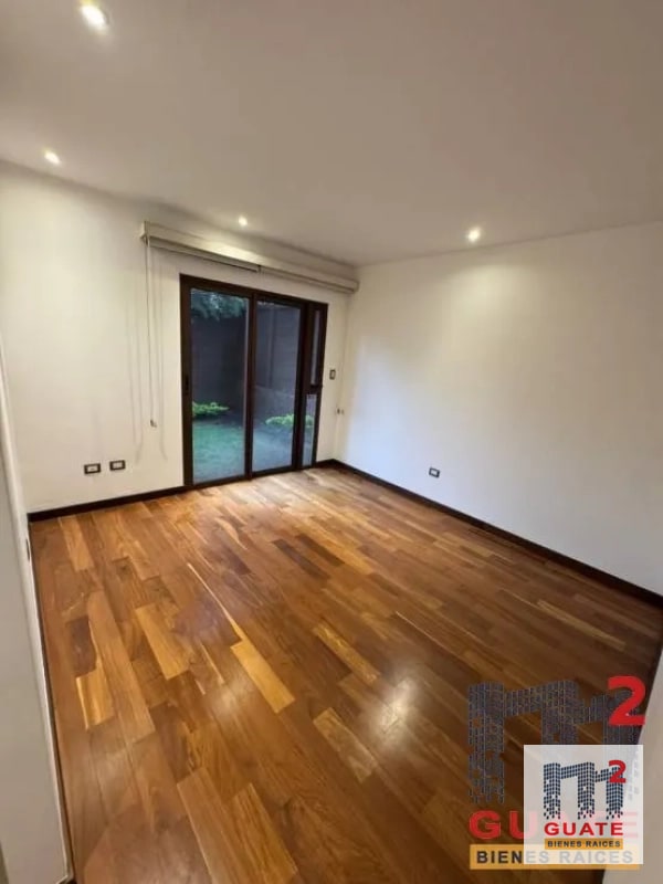 Casa en condominio en Renta, Santa Catarina Pinula - 12
