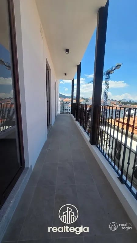 APARTAMENTO EN LIRIOS DE CAYALÁ ZONA 16 — Apartamento en Venta en Zona 16, Guatemala, Ciudad — foto 7 de 12
