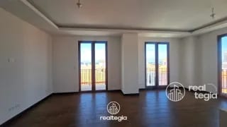APARTAMENTO EN LIRIOS DE CAYALÁ ZONA 16 — Apartamento en Venta en Zona 16, Guatemala, Ciudad — miniatura 10 de 12