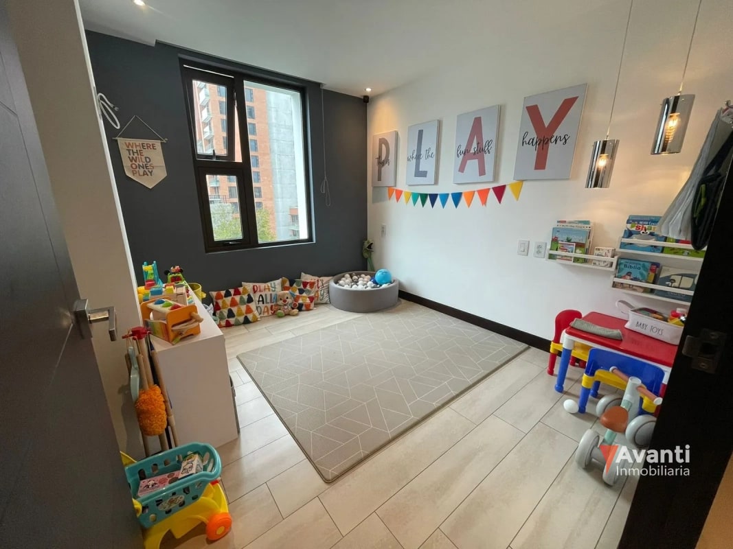VENTA APARTAMENTO ZONA 15, LIV - 8