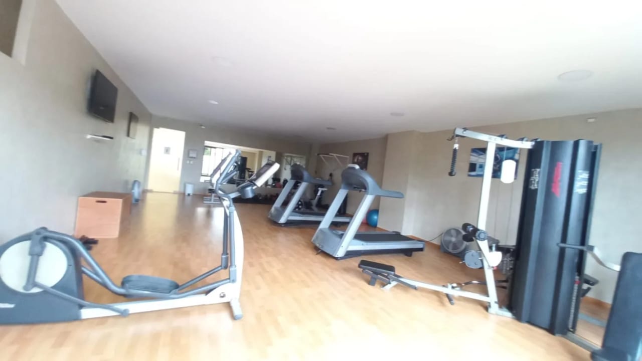 VENTA DE  APARTAMENTO EN EDIFICIO TARRAGONA ZONA 15 — Apartamento en Venta en Tarragona, Zona 15, Guatemala, Ciudad — foto 3 de 16