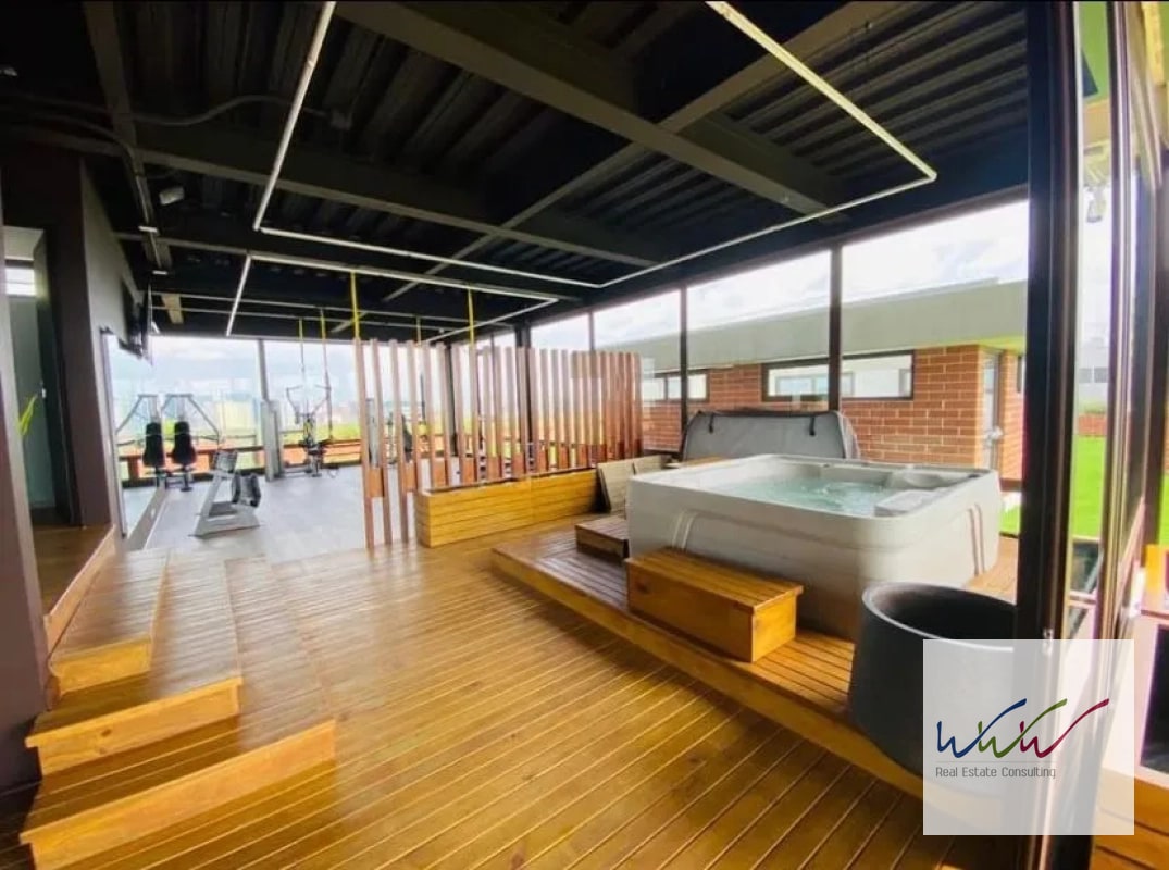 Rento Apartamento de 234 m2 en Lucca, Zona 10 - 3
