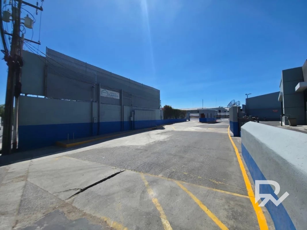 Bodega en renta – Zona 17, Km. 7 Ruta al Atlántico - 4